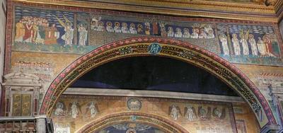 Mosaics on the apse (photo by Welleschik, https://en.wikipedia.org/wiki/Santa_Prassede#/media/File:Apsis_mosaic_S_Prassede_Rome_W6.JPG / CC-BY-SA 3.0)