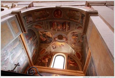 Rome-church-of-trinita-dei-monti-chapel-of-lucrezia-della-rovere-ceiling-large.jpg