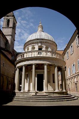 Bramante’s Tempietto (Photo by Quinok [CC BY-SA 3.0 (https://creativecommons.org/licenses/by-sa/3.0)]) https://commons.wikimedia.org/wiki/File:001Tempietto-San-Pietro-in-Montorio-Rome.jpg